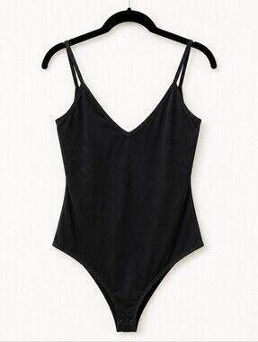 NWOT Women's Black Bodysuit V Neck Spaghetti Strap Made In USA Size Large